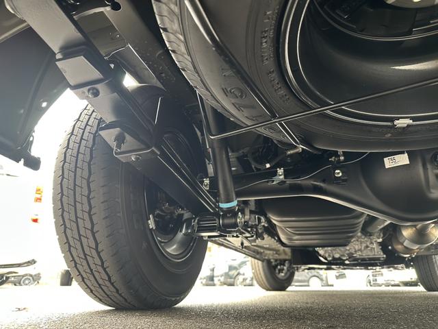 ハイエースバン ロングスーパーＧＬ　ダークプライムＳ　４ＷＤ／アルパインＢＩＧＸナビ／ＧＲ８フロントスポイラー／パワスラ／デジミラ／パノラミックビューモニター（26枚目）