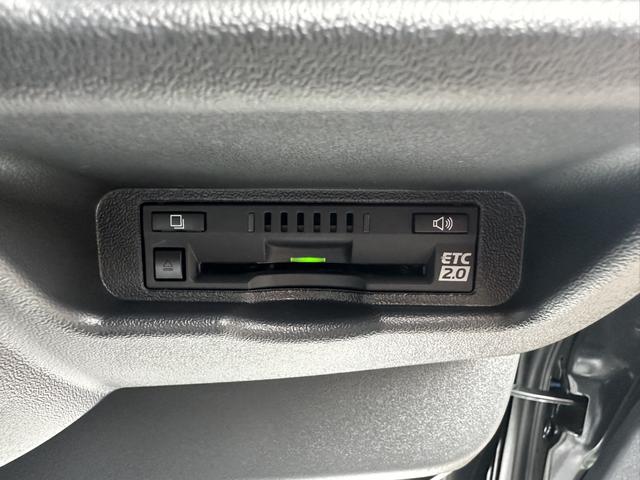 ハイエースバン ロングスーパーＧＬ　ダークプライムＳ　４ＷＤ／アルパインＢＩＧＸナビ／ＧＲ８フロントスポイラー／パワスラ／デジミラ／パノラミックビューモニター（47枚目）