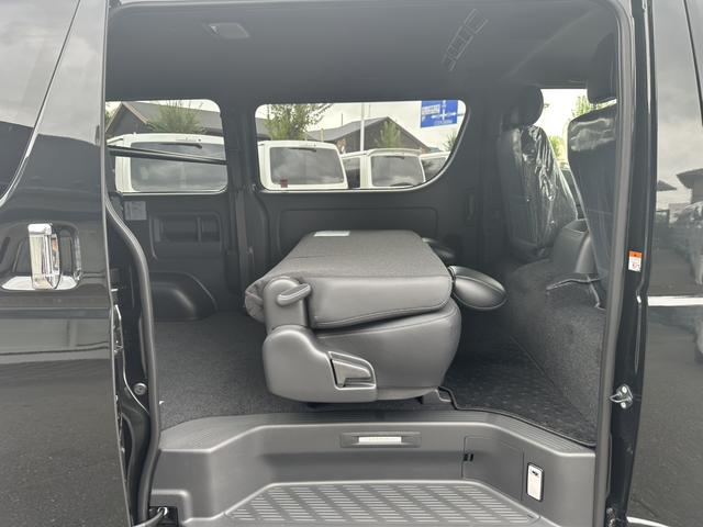 ハイエースバン ロングスーパーＧＬ　ダークプライムＳ　４ＷＤ／アルパインＢＩＧＸナビ／ＧＲ８フロントスポイラー／パワスラ／デジミラ／パノラミックビューモニター（54枚目）