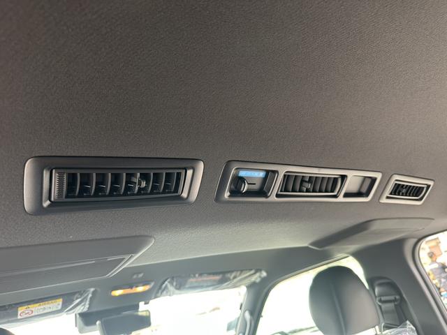 ハイエースバン ロングスーパーＧＬ　ダークプライムＳ　４ＷＤ／アルパインＢＩＧＸナビ／ＧＲ８フロントスポイラー／パワスラ／デジミラ／パノラミックビューモニター（59枚目）