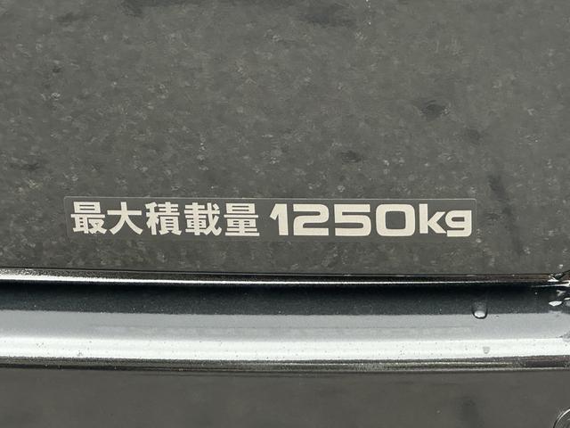 ハイエースバン DX GLパッケージ 6人乗り/アルパインBIGXナビ/ETC/パノラミックビューモニター/LEDヘッドライト/トヨタセーフティセンス(35枚目)