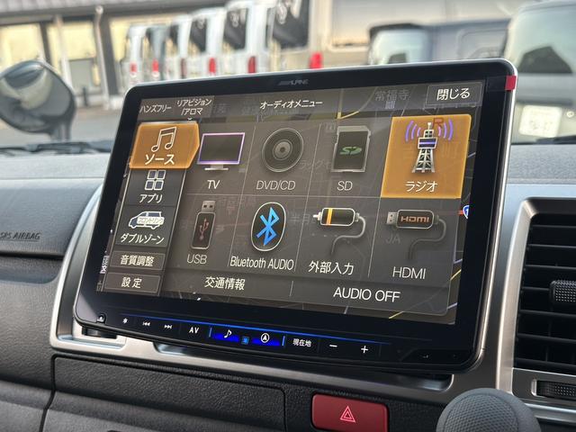 ハイエースバン ロングスーパーＧＬ　アースカラー／ＲＡＹＳアルミホイール／ＢＩＧ－Ｘ／ベッドキット／シートカバー／パノラミック／デジミラ／パワスラ／（2枚目）