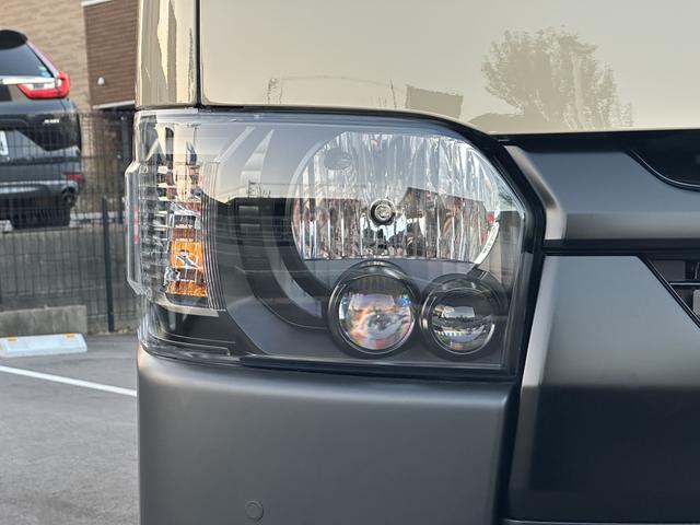 ハイエースバン ロングスーパーＧＬ　アースカラー／ＲＡＹＳアルミホイール／ＢＩＧ－Ｘ／ベッドキット／シートカバー／パノラミック／デジミラ／パワスラ／（29枚目）