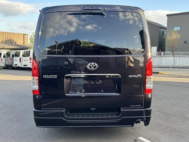 ハイエースバン スーパーGL ダークプライムII ローダウン/モデリスタフルエアロ/ESSEX17インチアルミホイール/ベッドキット/パノラミックビューモニター/パワースライドドア/デジタルインナーミラー(22枚目)