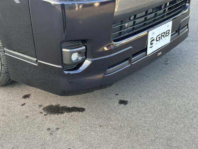 ハイエースバン スーパーGL ダークプライムII ローダウン/モデリスタフルエアロ/ESSEX17インチアルミホイール/ベッドキット/パノラミックビューモニター/パワースライドドア/デジタルインナーミラー(30枚目)