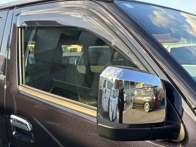 ハイエースバン スーパーGL ダークプライムII ローダウン/モデリスタフルエアロ/ESSEX17インチアルミホイール/ベッドキット/パノラミックビューモニター/パワースライドドア/デジタルインナーミラー(31枚目)