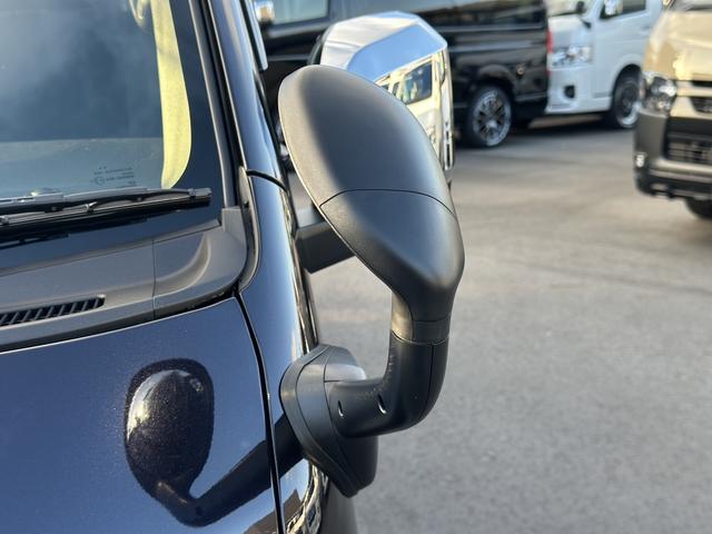 ハイエースバン スーパーGL ダークプライムII ローダウン/モデリスタフルエアロ/ESSEX17インチアルミホイール/ベッドキット/パノラミックビューモニター/パワースライドドア/デジタルインナーミラー(40枚目)
