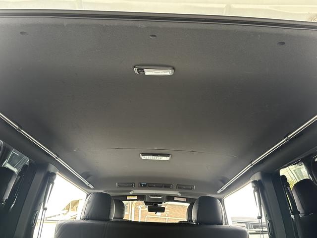 ハイエースバン スーパーＧＬ　ダークプライムＩＩ　ローダウン／ＢＩＧＸナビ／ＲＡＹＳ１６インチアルミホイール／パノラミックビュー／デジミラ／センターコンソール／ベッドキット（58枚目）