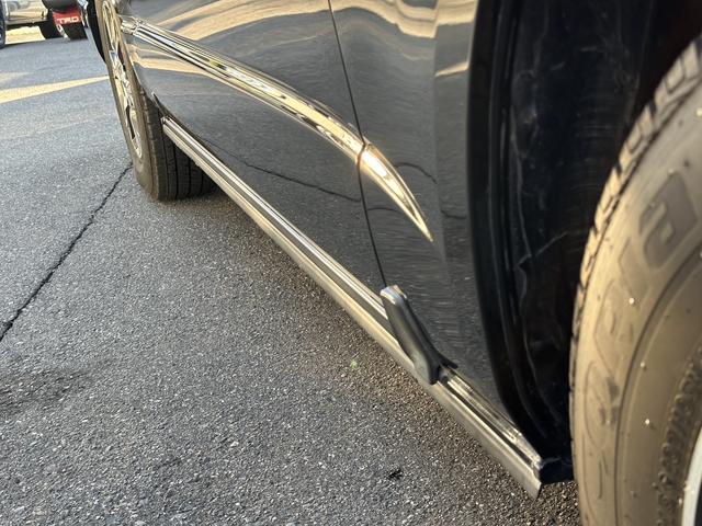 ハイエースバン スーパーGL ダークプライムII 寒冷地仕様/ベッドキット/GR8センターコンソール/純正15インチアルミホイール/純正ナビ/ETC2.0/トヨタセーフティセンス/助手席エアバッグ/LEDヘッドライト/純正フロアマット(30枚目)