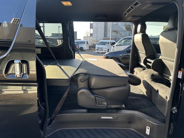 ハイエースバン スーパーGL ダークプライムII 寒冷地仕様/ベッドキット/GR8センターコンソール/純正15インチアルミホイール/純正ナビ/ETC2.0/トヨタセーフティセンス/助手席エアバッグ/LEDヘッドライト/純正フロアマット(55枚目)