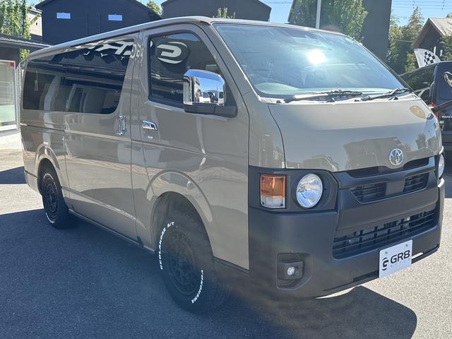 ハイエースバン ロングスーパーGL 4WD/寒冷地仕様/丸目ヘッドライト/カロッツェリア7inナビ/デジタルインナーミラ-/パノラミックビューモニター/パワ-スライドドア/ベッドキット(9枚目)