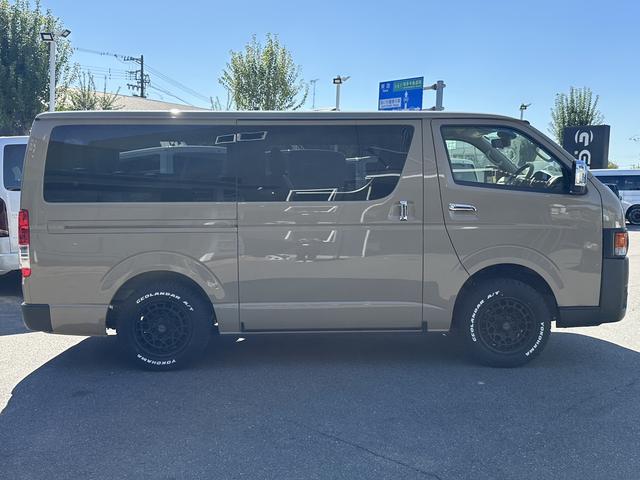 ハイエースバン ロングスーパーGL 4WD/寒冷地仕様/丸目ヘッドライト/カロッツェリア7inナビ/デジタルインナーミラ-/パノラミックビューモニター/パワ-スライドドア/ベッドキット(23枚目)