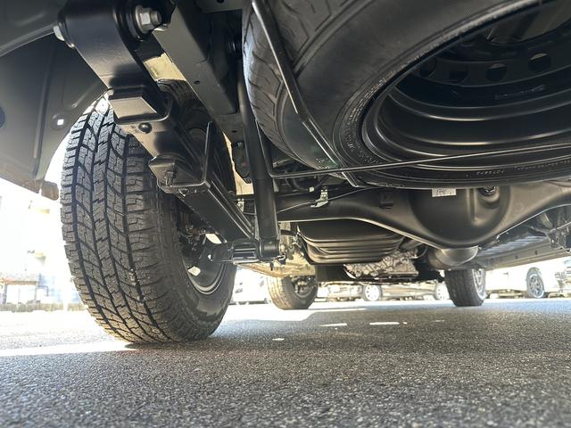 ハイエースバン ロングスーパーGL 4WD/寒冷地仕様/丸目ヘッドライト/カロッツェリア7inナビ/デジタルインナーミラ-/パノラミックビューモニター/パワ-スライドドア/ベッドキット(26枚目)