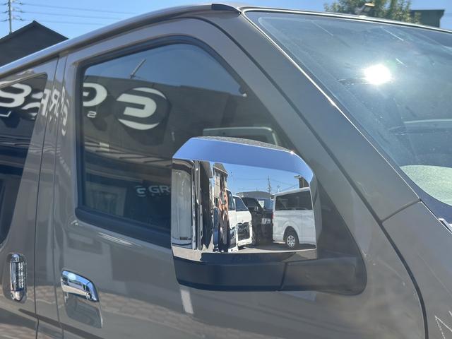 ハイエースバン ロングスーパーGL 4WD/寒冷地仕様/丸目ヘッドライト/カロッツェリア7inナビ/デジタルインナーミラ-/パノラミックビューモニター/パワ-スライドドア/ベッドキット(30枚目)