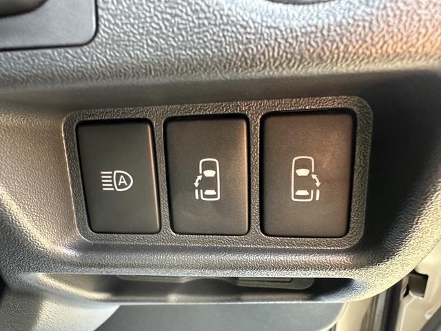 ハイエースバン ロングスーパーGL 4WD/寒冷地仕様/丸目ヘッドライト/カロッツェリア7inナビ/デジタルインナーミラ-/パノラミックビューモニター/パワ-スライドドア/ベッドキット(41枚目)