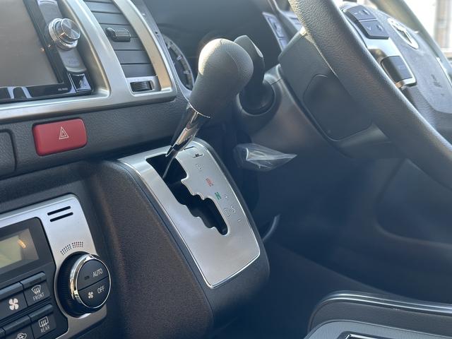 ハイエースバン ロングスーパーGL 4WD/寒冷地仕様/丸目ヘッドライト/カロッツェリア7inナビ/デジタルインナーミラ-/パノラミックビューモニター/パワ-スライドドア/ベッドキット(45枚目)