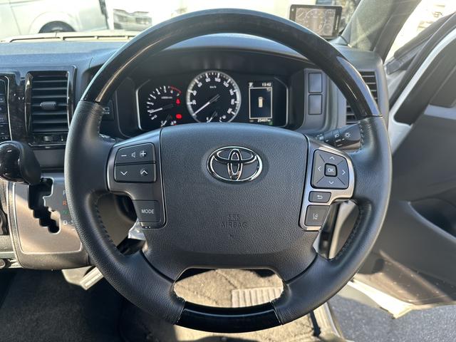 ハイエースバン ワイドスーパーGL ダークプライムII 4WD/3ナンバー/8人乗り/寒冷地仕様/パワースライドドア/パノラミックビューモニター/デジタルインナーミラー/ETC/(42枚目)