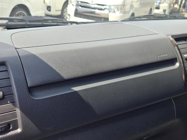 ハイエースバン スーパーGL ダークプライム アルパイン7インチナビ/バックモニター/ETC/スマートキ-/両面スライドドア/AC100V/GR8ベッドキット/LEDヘッドライト/ハーフレザーシート/助手席エアバッグ/純正ドアバイザー(39枚目)