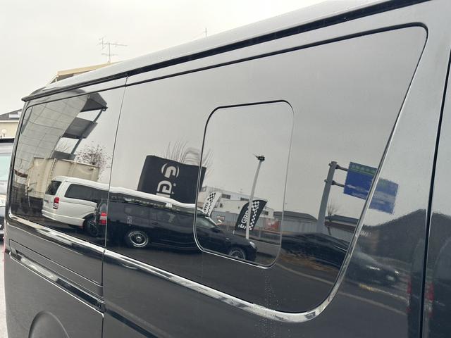 ハイエースバン スーパーＧＬ　ダークプライムＩＩ　ローダウン／フロントスポイラー／リアルーフスポイラー／Ｄｙｎａｓｔｙ１７インチアルミホイール／純正７インチナビ／ＥＴＣ／（32枚目）