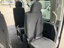 グランドキャビン　登録済未使用車／４ＷＤ／４列１０人乗り／ハイルーフ／片側パワースライドドア／デジタルインナーミラー／パノラミックビューモニター／トヨタセーフティセンス／ＬＥＤヘッドライト／スマートキー（52枚目）