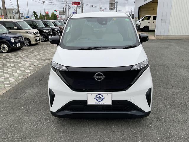 サクラ Ｇ　フルセグＴＶ　バックカメラ　衝突被害軽減ブレーキ　全周囲カメラ　クルーズコントロール　ＬＥＤヘッドライト　カーテンエアバック（2枚目）