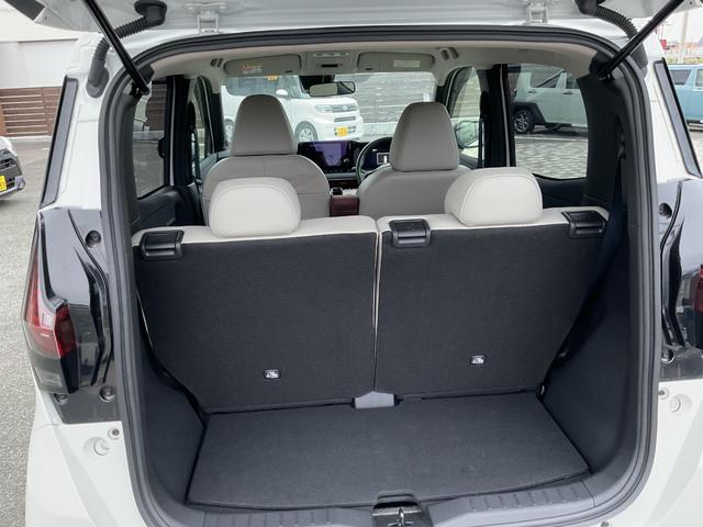 サクラ Ｇ　フルセグＴＶ　バックカメラ　衝突被害軽減ブレーキ　全周囲カメラ　クルーズコントロール　ＬＥＤヘッドライト　カーテンエアバック（18枚目）