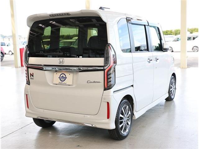 Ｎ－ＢＯＸカスタム Ｌ　フルセグＴＶ　バックカメラ　障害物センサー　ＥＴＣ　セキュリティ　フォグライト　プライバシーガラス　ＡＢＳ　ＥＳＣ　アルミホイール　エアロパーツ　衝突被害軽減ブレーキ　シートヒーター　ＣＤ（8枚目）