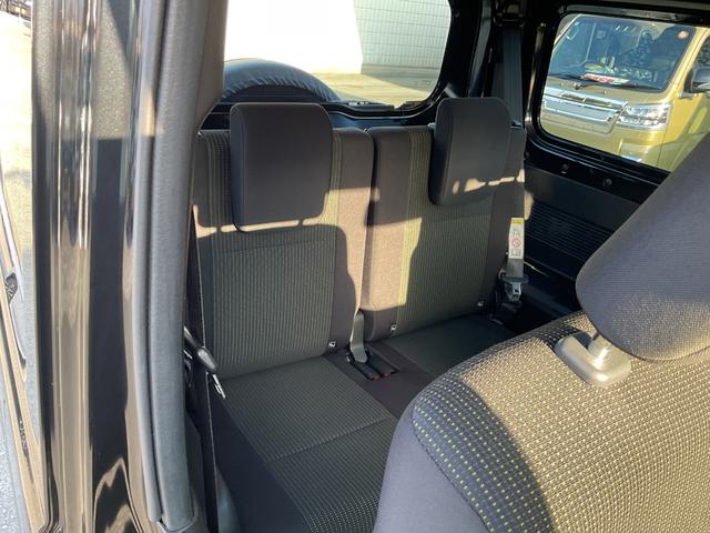 ジムニー ＸＣ　４ＷＤ　ＥＴＣ　クルーズコントロール　ＤＶＤ再生　ＣＤ　Ｂｌｕｅｔｏｏｔｈ　シートヒーター　アルミホイール　ＬＥＤヘッドライト（14枚目）