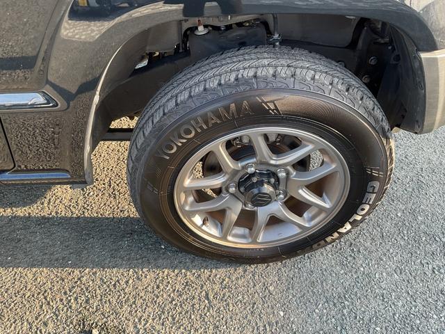 ジムニー ＸＣ　４ＷＤ　ＥＴＣ　クルーズコントロール　ＤＶＤ再生　ＣＤ　Ｂｌｕｅｔｏｏｔｈ　シートヒーター　アルミホイール　ＬＥＤヘッドライト（19枚目）