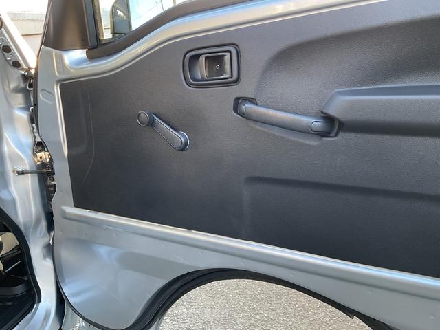 ハイゼットトラック スタンダード　障害物センサー　ＥＴＣ　ＡＢＳ　ＥＳＣ　アイドリングストップ　衝突被害軽減ブレーキ　パワステ（12枚目）