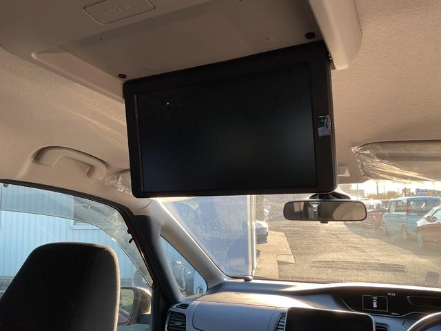 セレナ Ｘ　メモリーナビ　フルセグＴＶ　後席モニター　障害物センサー　バックカメラ　Ｂｌｕ－ｒａｙ再生　ＤＶＤ再生　ＬＥＤヘッドライト（16枚目）