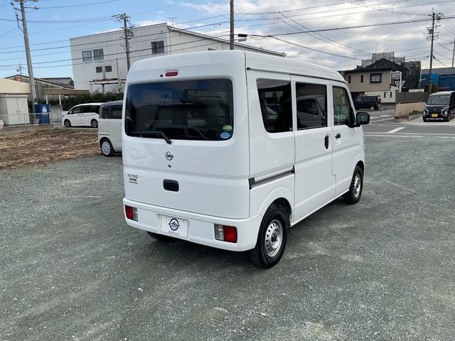 ＮＶ１００クリッパーバン ＤＸ　ＣＤ　キーレス　ＥＴＣ　ＡＢＳ　両側手動スライドドア　ナビ（8枚目）
