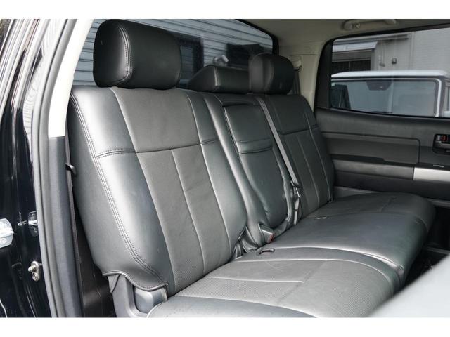 タンドラ クルーマックス　２０１２年モデル　新車並行　ワンオーナー車　リフトアップ　ＸＤ２０ＡＷ　フジツボマフラー　ブルバー　ハードトノカバー　ナビ　フルセグ　バックカメラ　サイドカメラ　４ＷＤ　サンルーフ　ヒッチ（９５０）（17枚目）