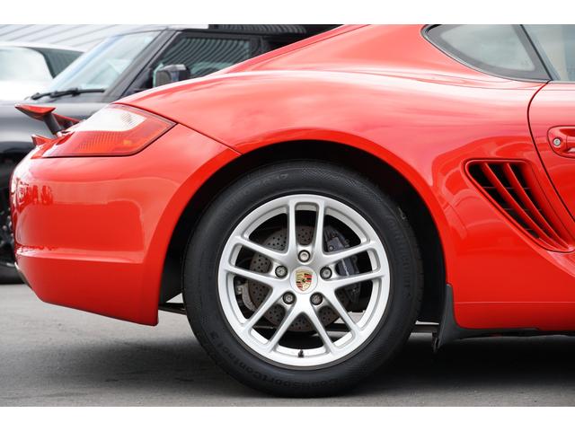 ケイマン ベースグレード　ベースグレード（２名）　５速ミッション　右ハンドル　ハーフレザー　ディーラー車　ナビ　バックカメラ　キーレス　スペアキー有（57枚目）
