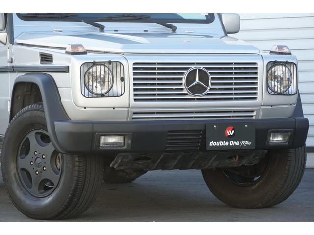 Ｇクラス Ｇ３２０Ｌ　フロント、リア、オーバーフェンダー、ホイールマットブラック塗装　正規ディーラー　左ハンドル　サンルーフ　ブラックレザー　パワーシート　社外ナビ　バックカメラ　フルセグＴＶ　ＥＴＣ　ヘッドライトガード（52枚目）