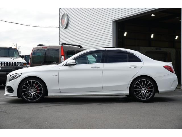 Ｃクラス Ｃ２００　４マチックアバンギャルド　ＡＭＧライン　サンルーフ　黒革　４ＷＤ　右Ｈ　ＨＤＤナビ　フルセグＴＶ　バックカメラ　ＥＴＣ　ドラレコ　シートヒーター　パワーシート　１９インチＡＷ　パナメリカーナグリル　プッシュＳ　９速ＡＴ　アイドリングストップ（10枚目）