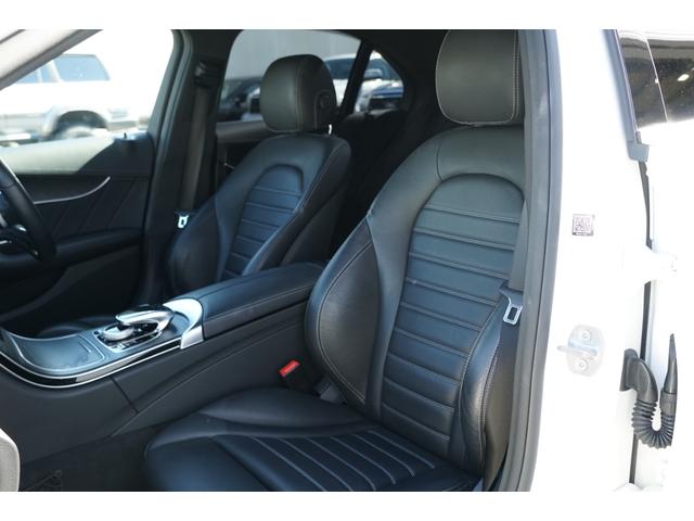Ｃクラス Ｃ２００　４マチックアバンギャルド　ＡＭＧライン　サンルーフ　黒革　４ＷＤ　右Ｈ　ＨＤＤナビ　フルセグＴＶ　バックカメラ　ＥＴＣ　ドラレコ　シートヒーター　パワーシート　１９インチＡＷ　パナメリカーナグリル　プッシュＳ　９速ＡＴ　アイドリングストップ（17枚目）