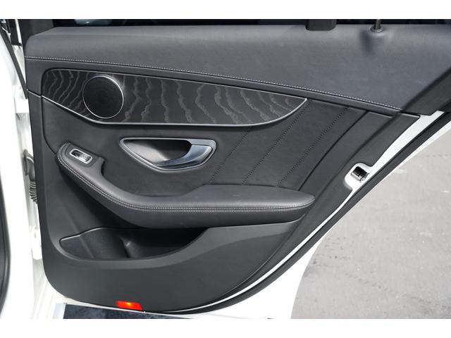Ｃクラス Ｃ２００　４マチックアバンギャルド　ＡＭＧライン　サンルーフ　黒革　４ＷＤ　右Ｈ　ＨＤＤナビ　フルセグＴＶ　バックカメラ　ＥＴＣ　ドラレコ　シートヒーター　パワーシート　１９インチＡＷ　パナメリカーナグリル　プッシュＳ　９速ＡＴ　アイドリングストップ（42枚目）