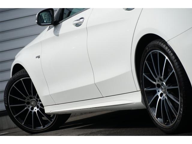 Ｃクラス Ｃ２００　４マチックアバンギャルド　ＡＭＧライン　サンルーフ　黒革　４ＷＤ　右Ｈ　ＨＤＤナビ　フルセグＴＶ　バックカメラ　ＥＴＣ　ドラレコ　シートヒーター　パワーシート　１９インチＡＷ　パナメリカーナグリル　プッシュＳ　９速ＡＴ　アイドリングストップ（68枚目）