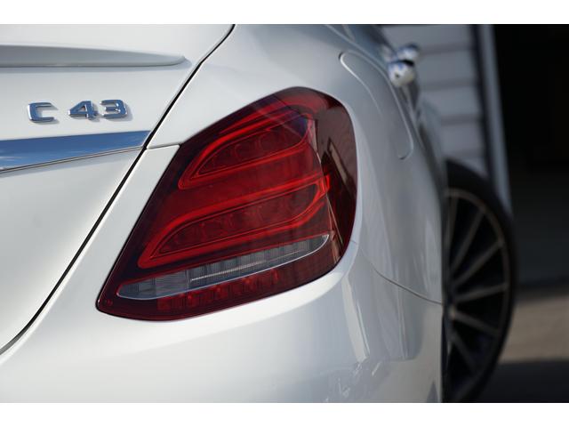 Ｃクラス Ｃ２００　４マチックアバンギャルド　ＡＭＧライン　サンルーフ　黒革　４ＷＤ　右Ｈ　ＨＤＤナビ　フルセグＴＶ　バックカメラ　ＥＴＣ　ドラレコ　シートヒーター　パワーシート　１９インチＡＷ　パナメリカーナグリル　プッシュＳ　９速ＡＴ　アイドリングストップ（75枚目）