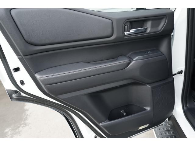 ランドクルーザー２５０ ＶＸ　ＤＥＳＥＲＴ　ＬＩＮＥ　ＢＬＡＣＫ　ＢＩＳＯＮ　ＥＤＩＴＩＯＮ　２２インチＤＥＳＥＲＴ　ＬＩＮＥアルミ　ワンオーナー　サンルーフ　ブラックレザー　ナビ　３６０°カメラ　フルセグＴＶ　ＥＴＣ　３列シート（42枚目）