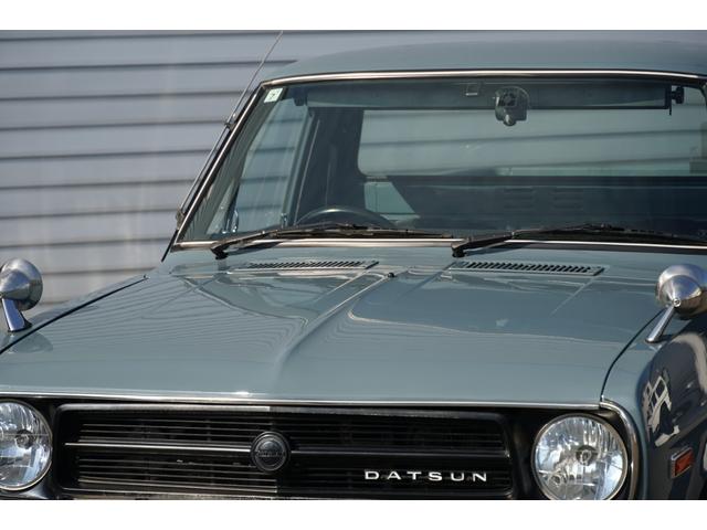 サニートラック ロングDX 5速ミッション 全塗装 ローダウン リアエアサス コブラシート 丸目フェイス ナルディステアリング CDデッキ ETC エアコン 社外14AW(32枚目)