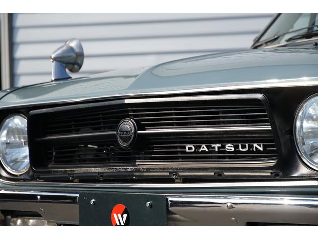 サニートラック ロングDX 5速ミッション 全塗装 ローダウン リアエアサス コブラシート 丸目フェイス ナルディステアリング CDデッキ ETC エアコン 社外14AW(34枚目)