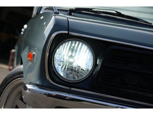 サニートラック ロングDX 5速ミッション 全塗装 ローダウン リアエアサス コブラシート 丸目フェイス ナルディステアリング CDデッキ ETC エアコン 社外14AW(44枚目)