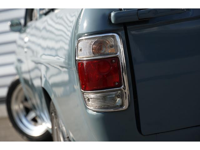 サニートラック ロングDX 5速ミッション 全塗装 ローダウン リアエアサス コブラシート 丸目フェイス ナルディステアリング CDデッキ ETC エアコン 社外14AW(53枚目)