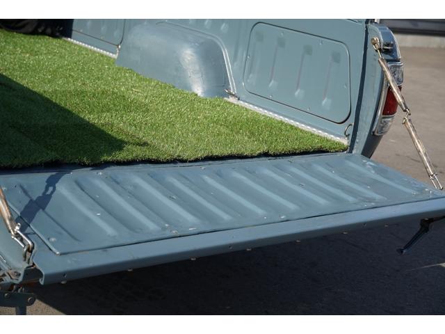 サニートラック ロングDX 5速ミッション 全塗装 ローダウン リアエアサス コブラシート 丸目フェイス ナルディステアリング CDデッキ ETC エアコン 社外14AW(56枚目)