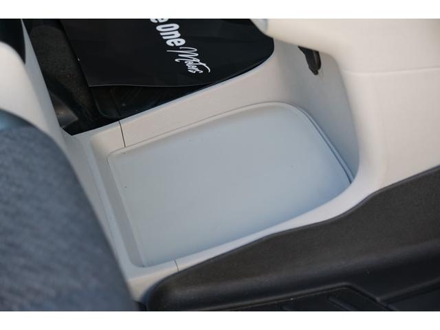 シエナ SE 2012y新車並行車 実走行 サンルーフ 両側パワースライド パワーリアゲート ハーフレザー 3列シート アルパインナビ フリップダウン バックカメラ デジタルインナーミラー ドラレコ ETC(40枚目)