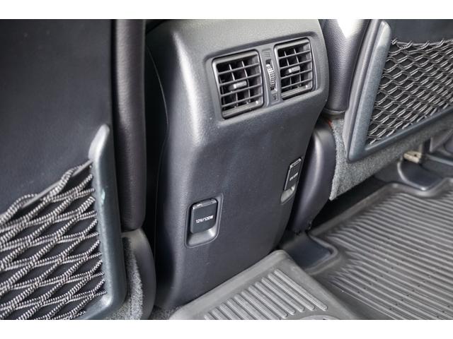 ４ランナー リミテッド　２０１８ｙモデル　実走行　４ＷＤ　サンルーフ　ブラックレザー　プッシュスタート　パナソニックナビ　フルセグＴＶ　ＪＢＬ　ＥＴＣ　フロント　サイド　バックカメラ　パワーシート　シートヒーター＆クーラー（24枚目）