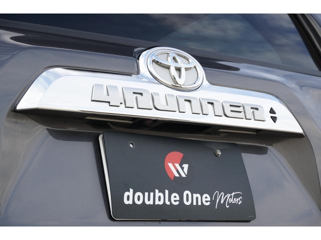 ４ランナー リミテッド　２０１８ｙモデル　実走行　４ＷＤ　サンルーフ　ブラックレザー　プッシュスタート　パナソニックナビ　フルセグＴＶ　ＪＢＬ　ＥＴＣ　フロント　サイド　バックカメラ　パワーシート　シートヒーター＆クーラー（75枚目）