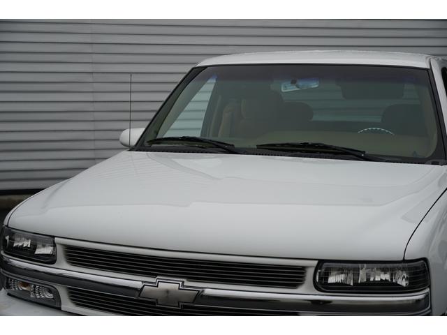 シボレーシルバラード 　１９９９ｙモデル　新車並行　ＬＳエクステンドキャブ　ＢＵＤＮＩＫ２０インチアルミ　ＢＵＤＮＩＫステアリング　ローダウン　新品社外ヘッド　ハードトノカバー　ＥＴＣ　バックカメラ　６人乗り（41枚目）